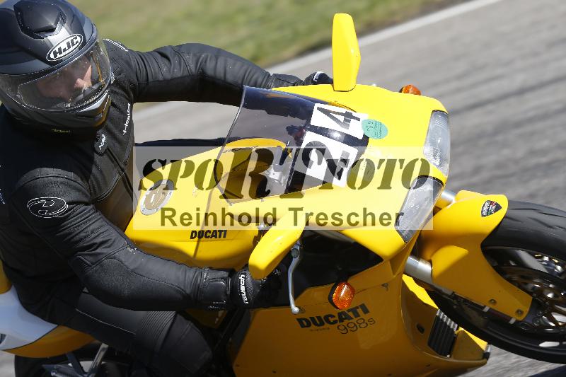 Archiv-2025/03 04.04.2025 TZ Motorsport ADR/Gruppe gruen/24